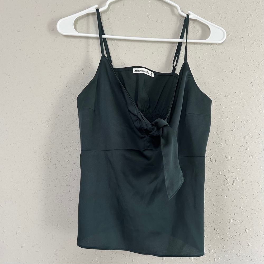 Abercrombie & Fitch Green Tie Front Spaghetti Strap Blouse Casual Holiday Medium